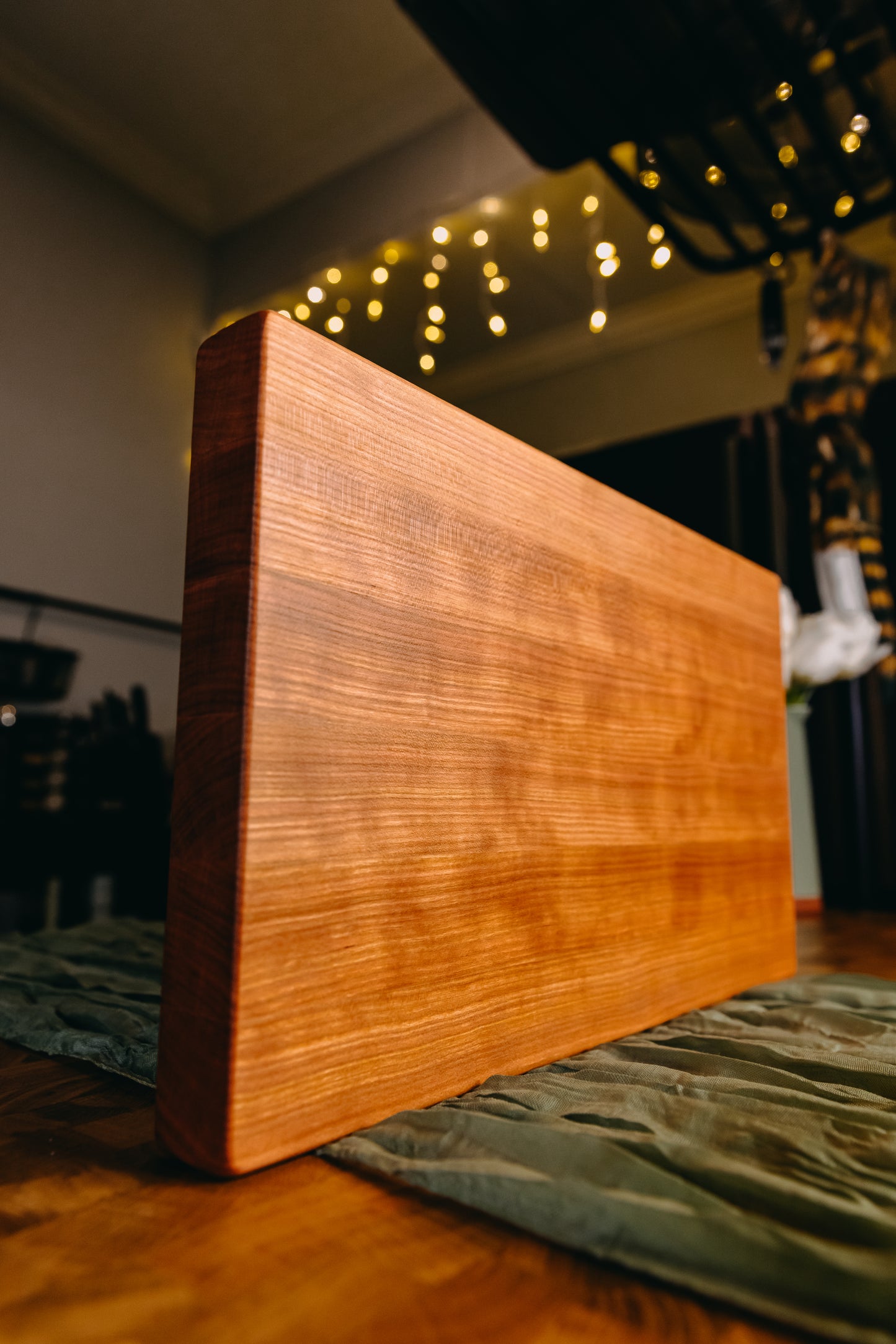 Edge Grain Sapele Cutting Board