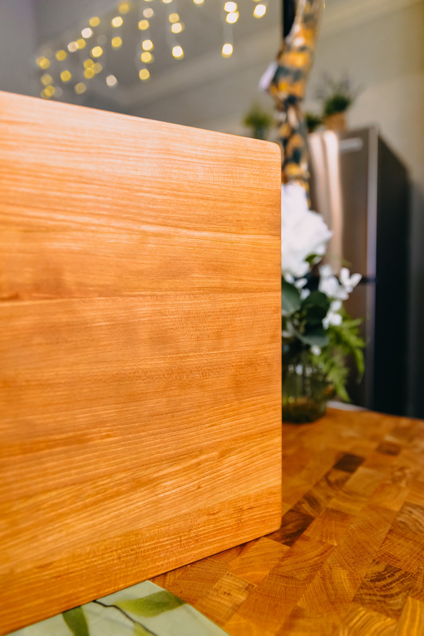 Edge Grain Cherry Cutting Board (One-Off 002)