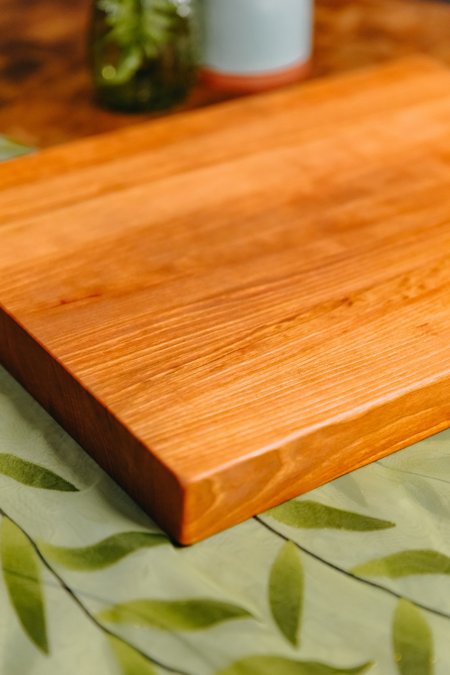 Edge Grain Cherry Cutting Board (One-Off 002)