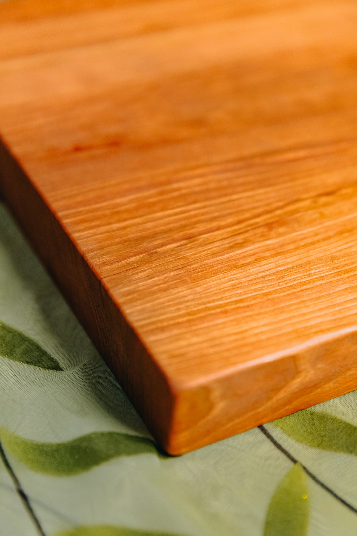 Edge Grain Cherry Cutting Board (One-Off 002)