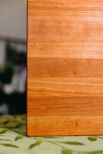 Edge Grain Cherry Cutting Board (One-Off 002)