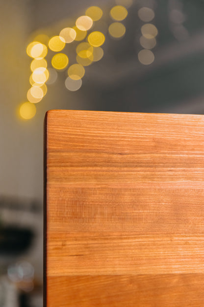 Edge Grain Cherry Cutting Board (One-Off 002)