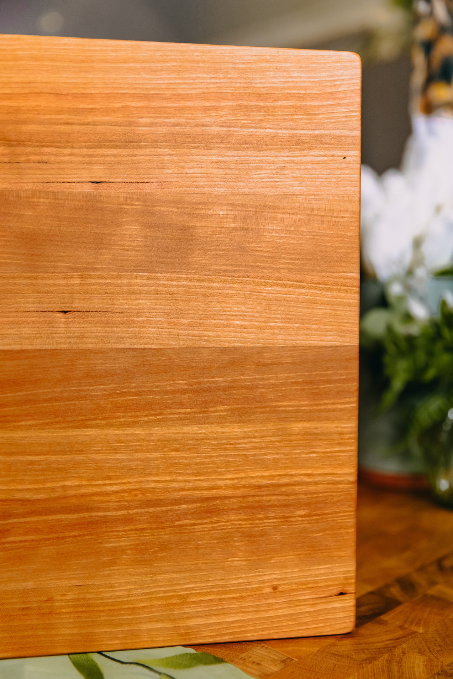 Edge Grain Cherry Cutting Board (One-Off 002)