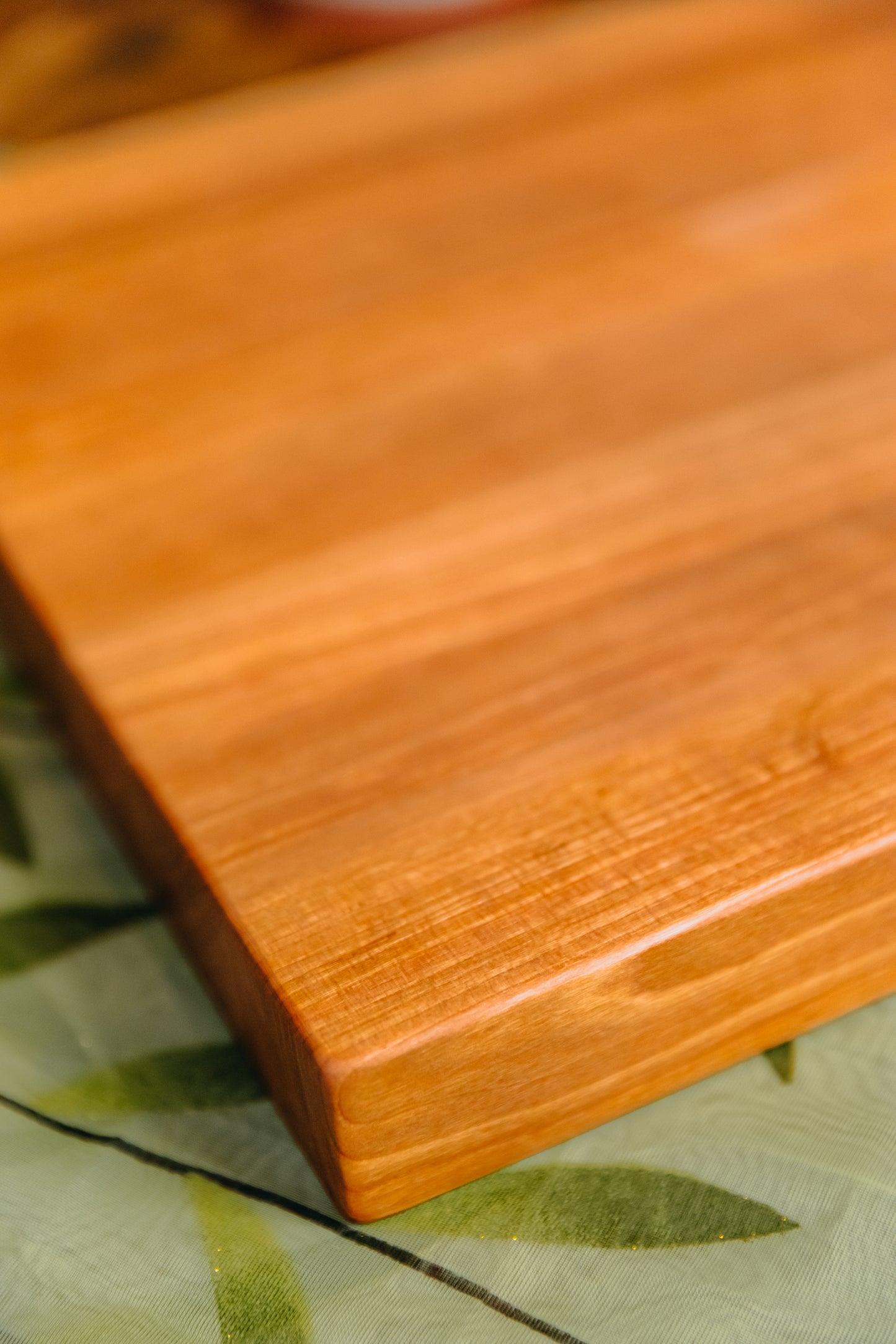 Edge Grain Cherry Cutting Board (One-Off 002)