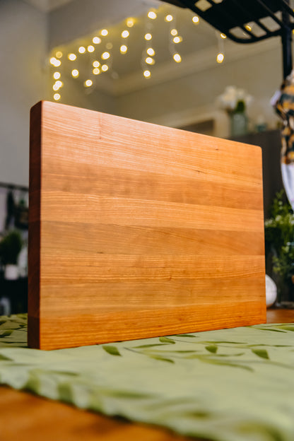Edge Grain Cherry Cutting Board (One-Off 001)