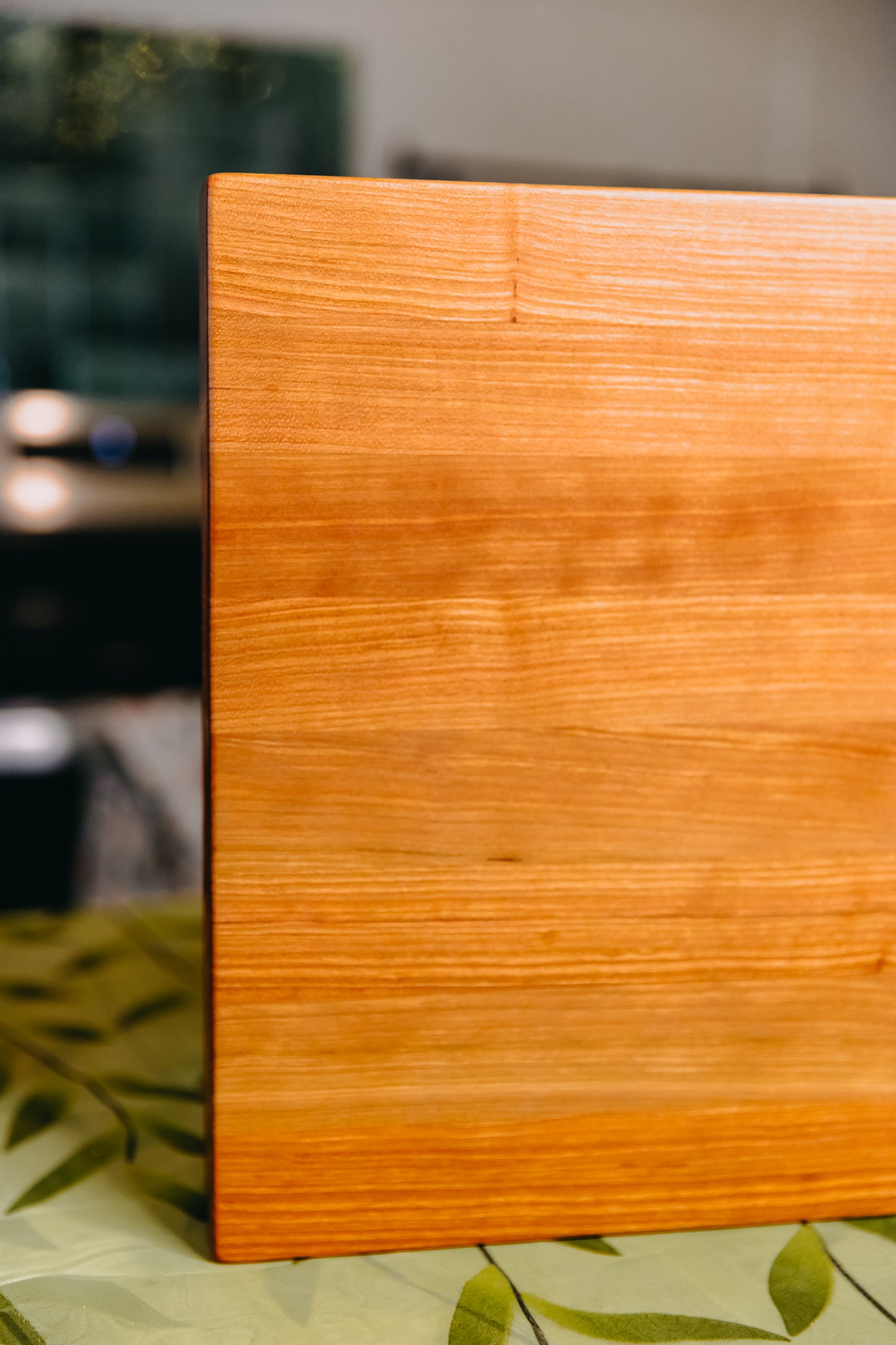 Edge Grain Cherry Cutting Board (One-Off 001)