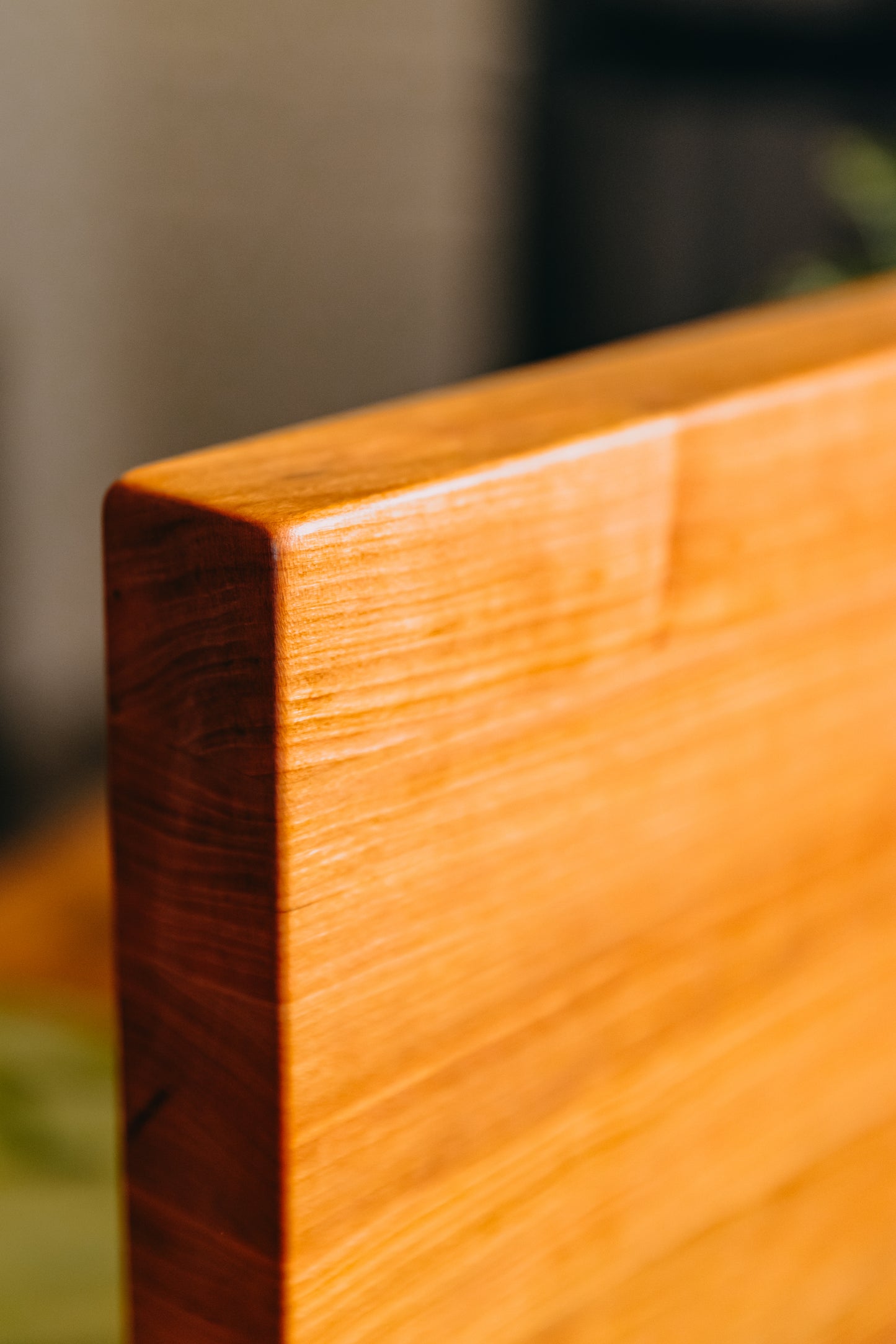 Edge Grain Cherry Cutting Board (One-Off 001)