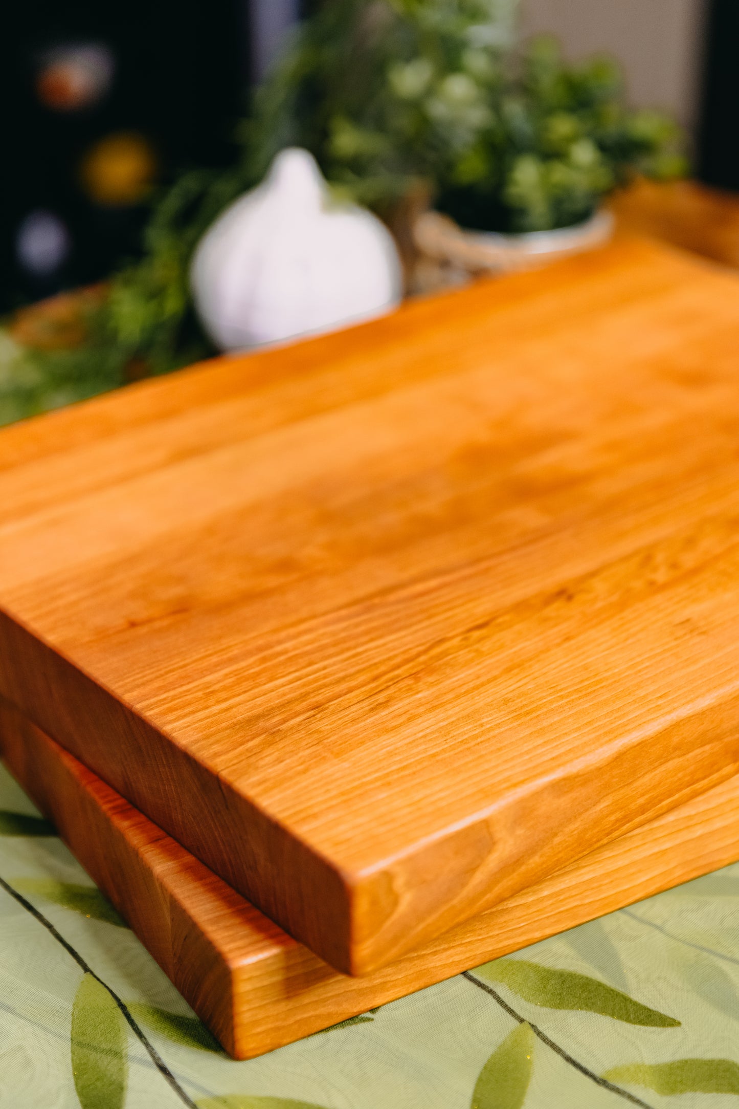 Edge Grain Cherry Cutting Board