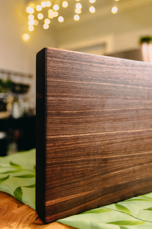 Edge Grain Black Walnut Cutting Board (One-Off 001)