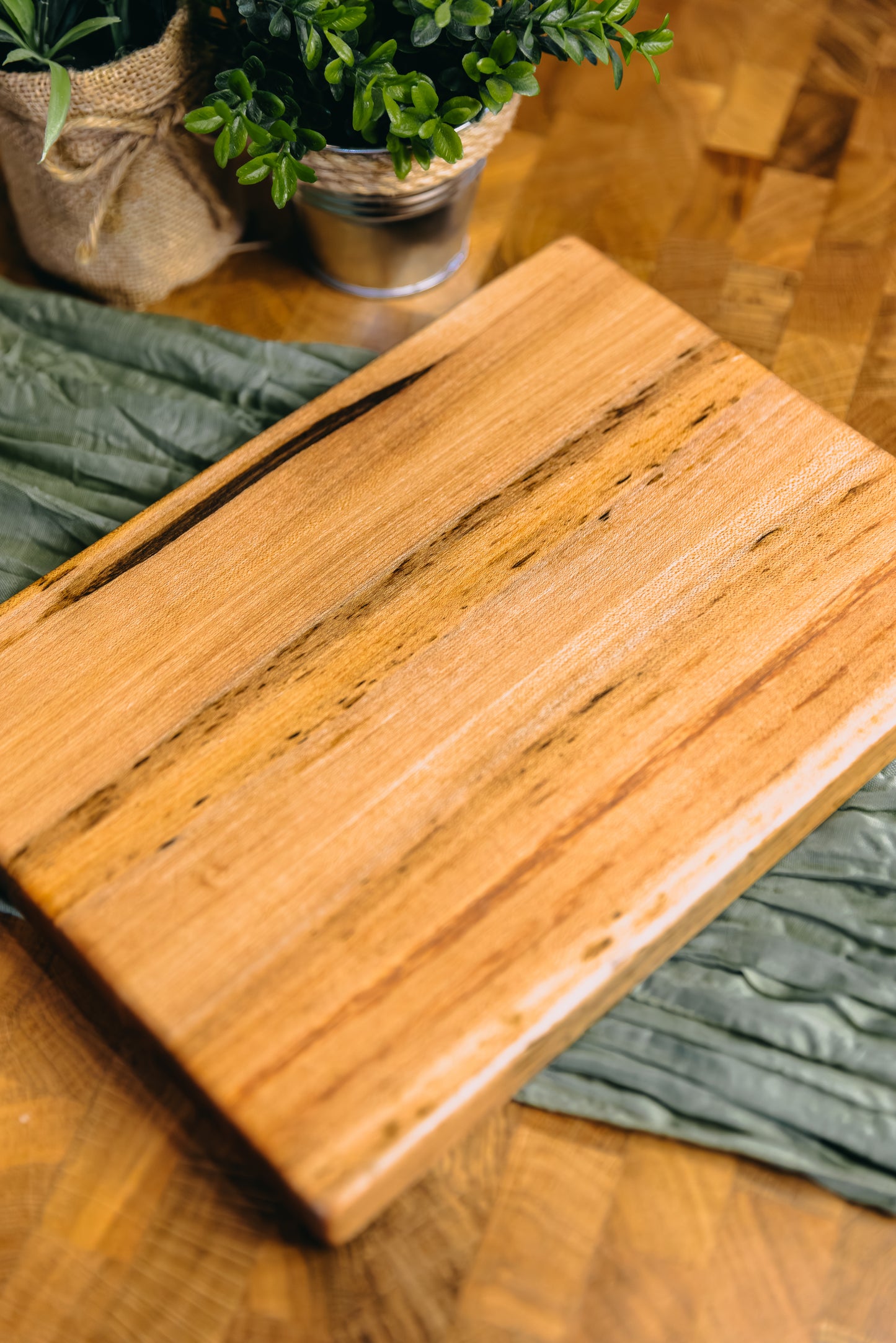 Edge Grain Hard Maple Serving Board (One-Off 002)