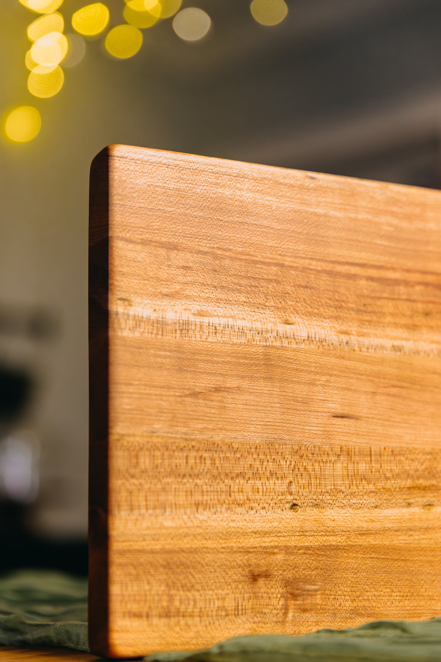 Edge Grain Hard Maple Serving Board (One-Off 003)