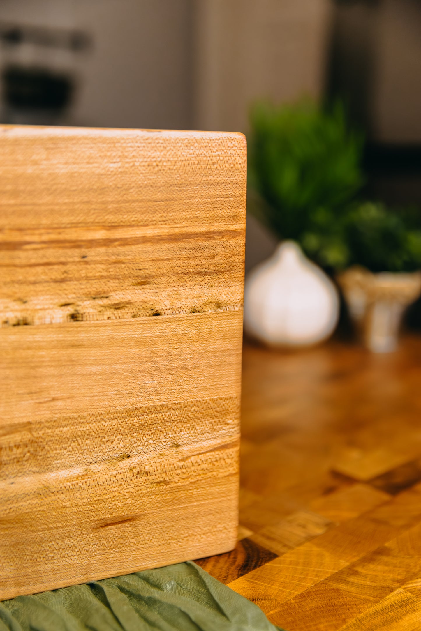 Edge Grain Hard Maple Serving Board (One-Off 003)