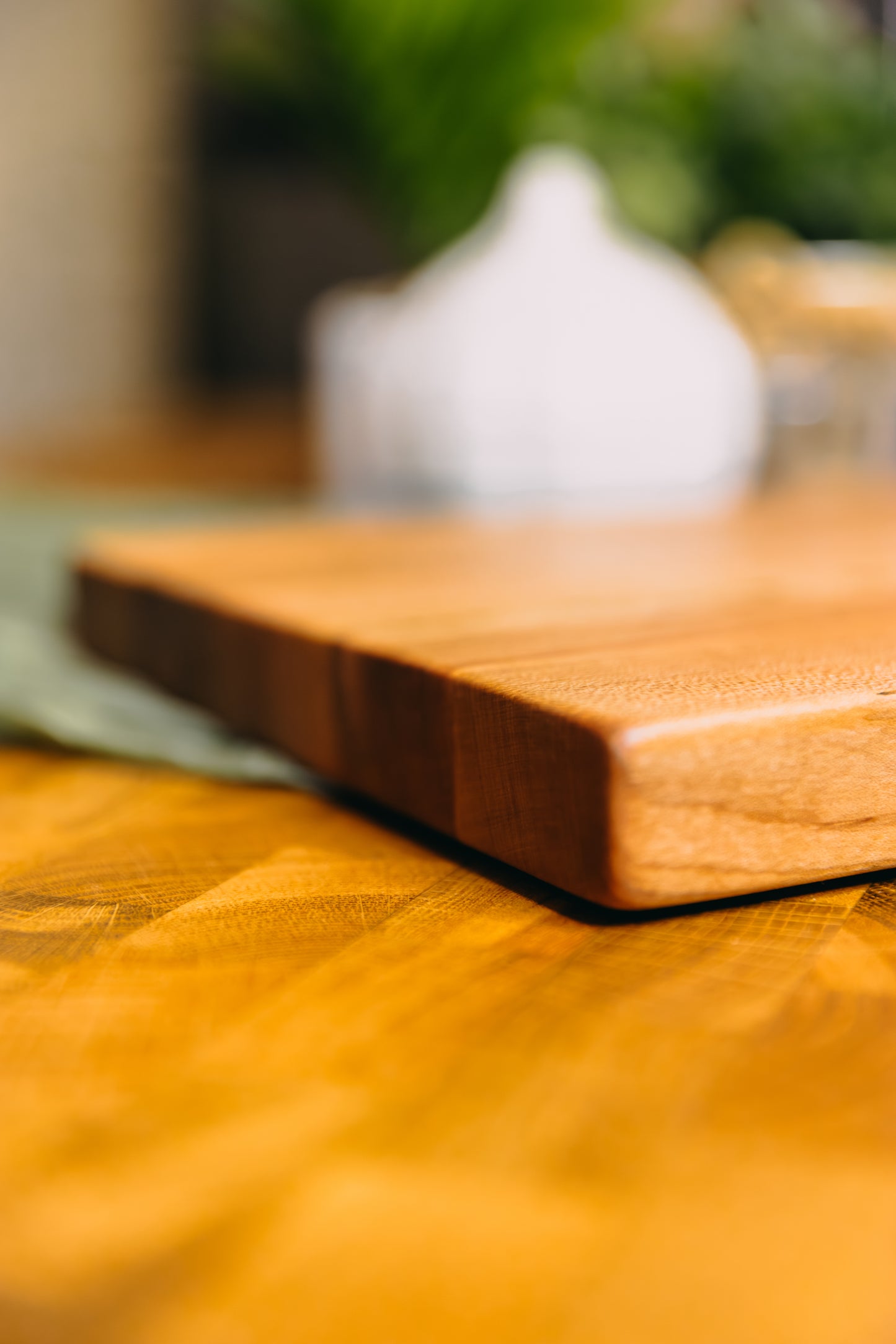 Edge Grain Hard Maple Serving Board (One-Off 003)