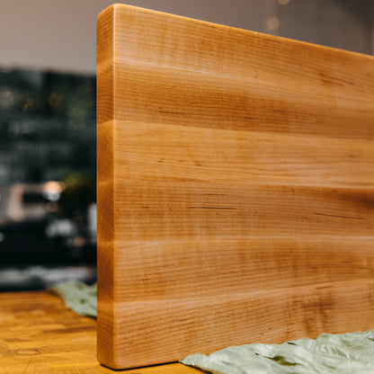 Edge Grain Hard Maple Cutting Board - One-Off 001 - "Curly"