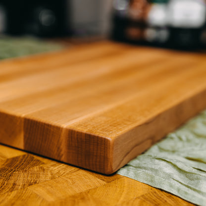 Edge Grain Hard Maple Cutting Board - One-Off 001 - "Curly"