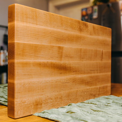 Edge Grain Hard Maple Cutting Board - One-Off 002 - "Curly"