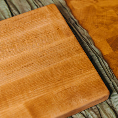 Edge Grain Hard Maple Serving Board (One-Off 004) - "Curly"