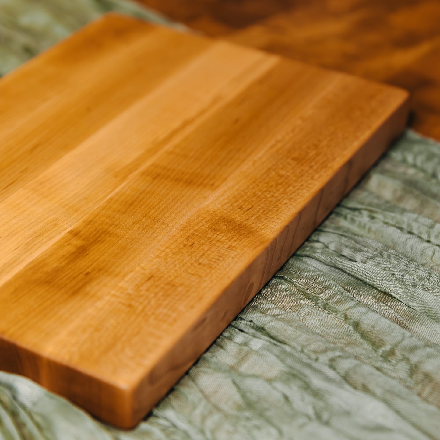 Edge Grain Hard Maple Serving Board (One-Off 004) - "Curly"