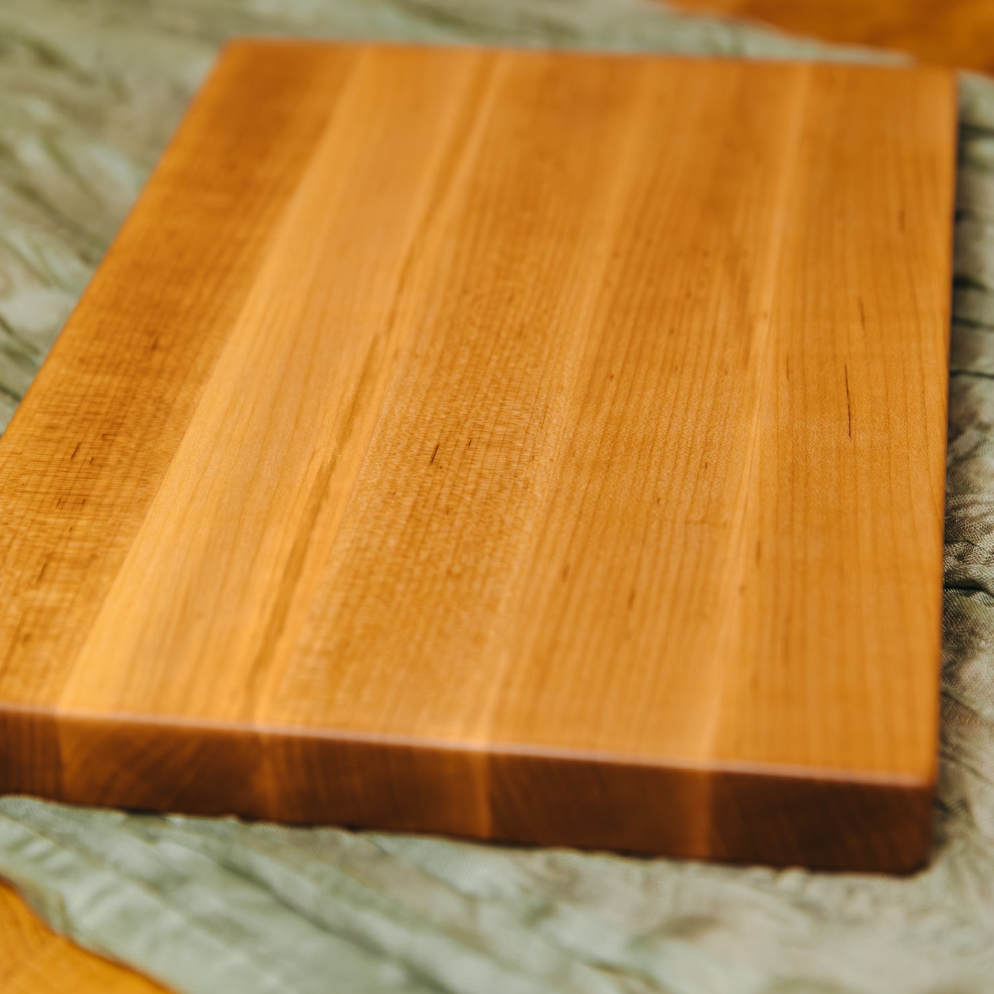 Edge Grain Hard Maple Serving Board (One-Off 007) - "Curly"