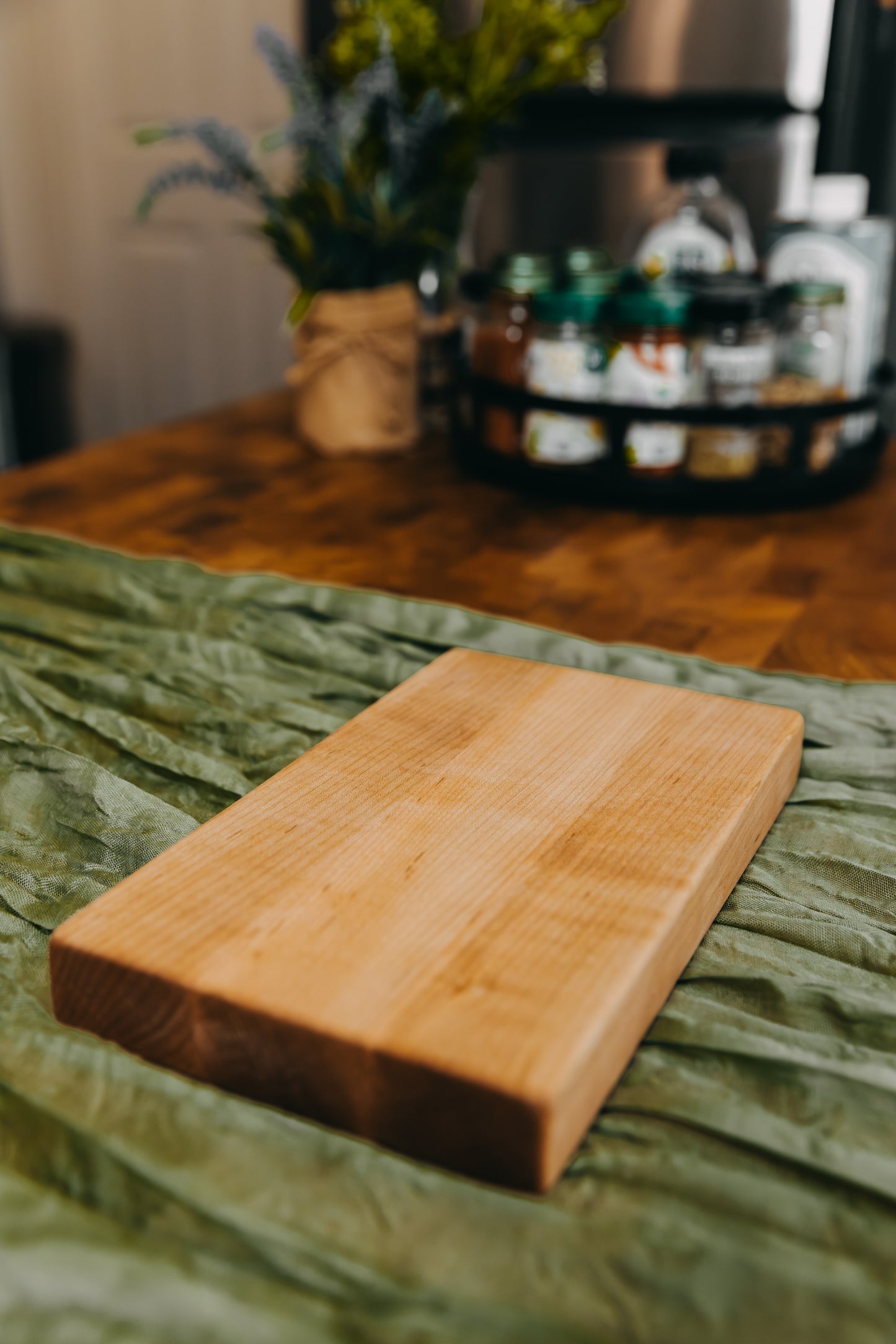 Edge Grain Hard Maple Serving Board (One-Off 008) - "Curly"
